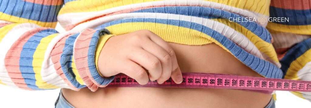Measuring waist during weight loss process 